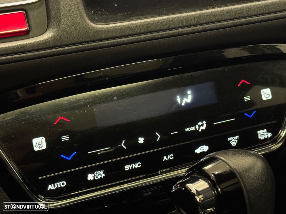 Honda HR-V 1.5 i-VTEC Executive CVT - 32