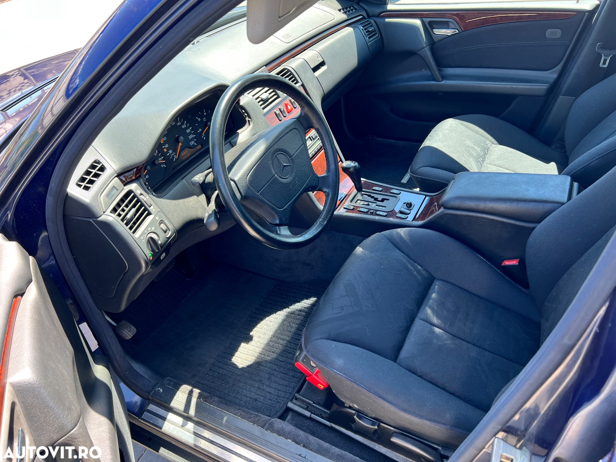 Mercedes-Benz E - 7