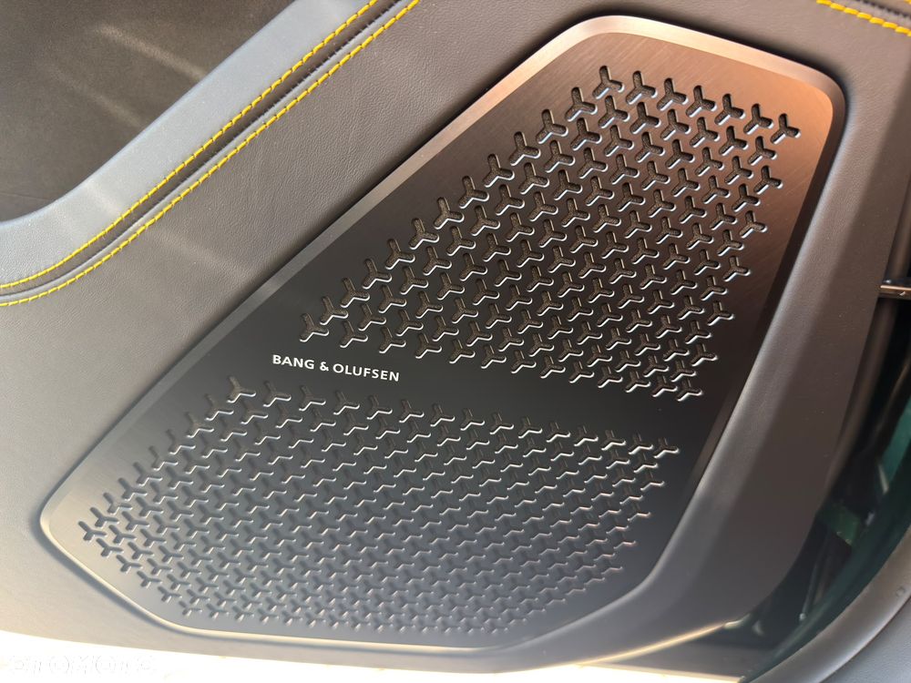 Lamborghini Urus - 29
