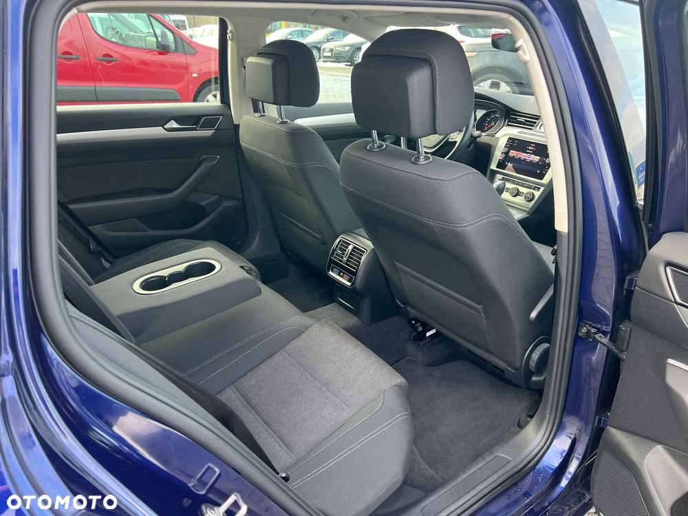 Volkswagen Passat 1.5 TSI OPF DSG - 18