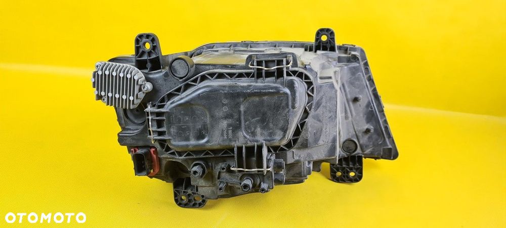 LAMPA REFLEKTOROWA LEWA 81.25101.6737 - 3