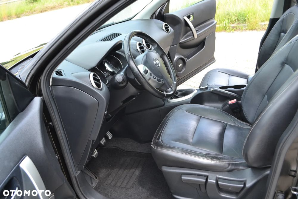Nissan Qashqai - 10