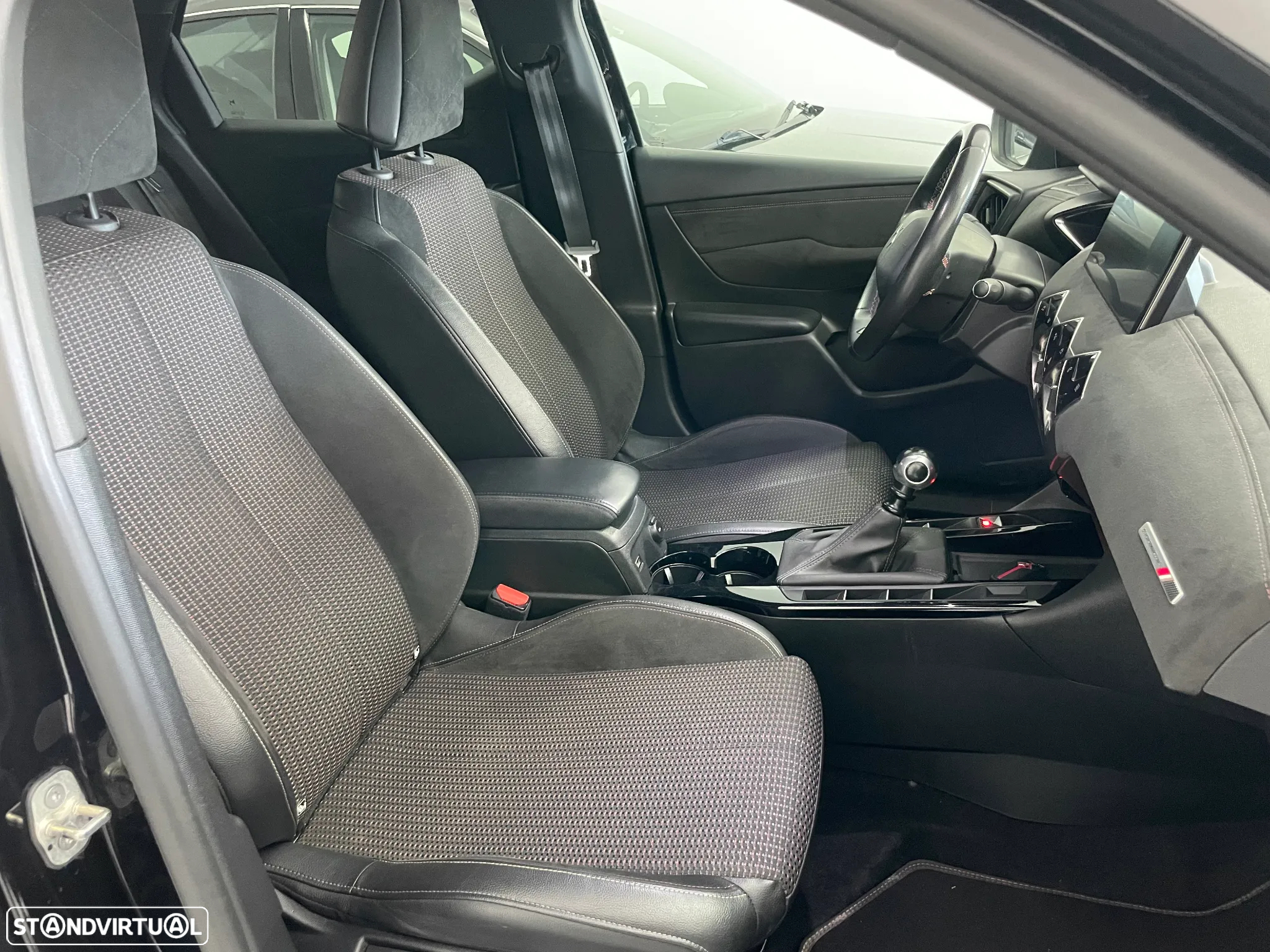 DS DS3 Crossback 1.5 BlueHDi Performance Line - 12