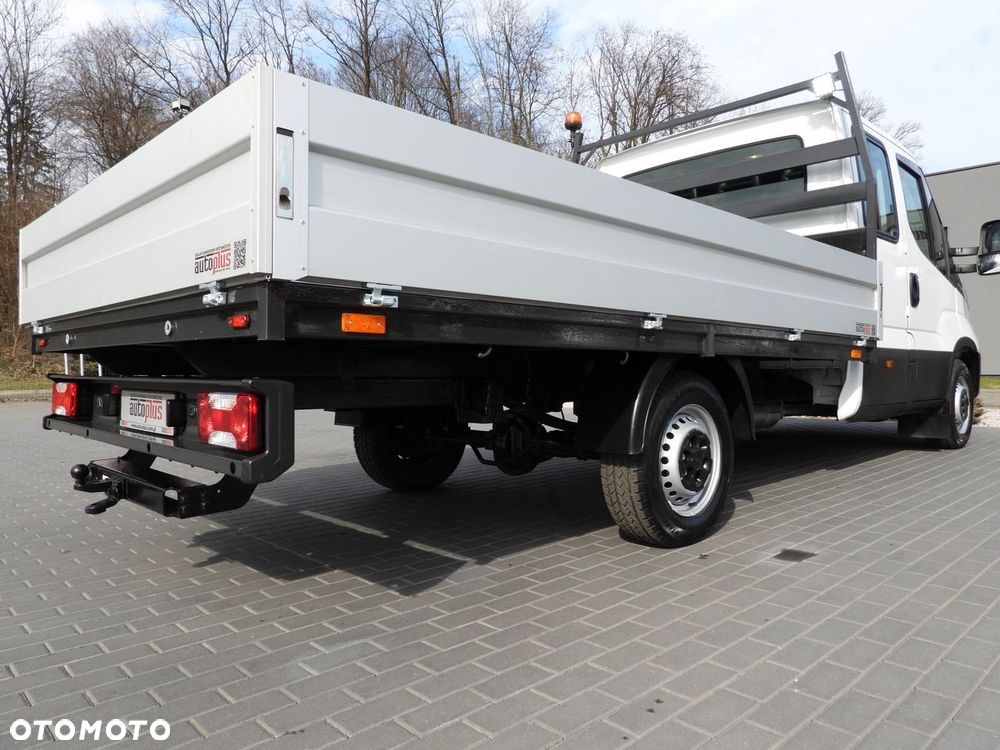 Iveco DAILY 35S16 SKRZYNIA PODWÓJNA KABINA DOKA 7 MIEJSC TEMPOMAT LEDY AUTOMAT HI-MATIC KLIMATYZACJA  160KM - 17