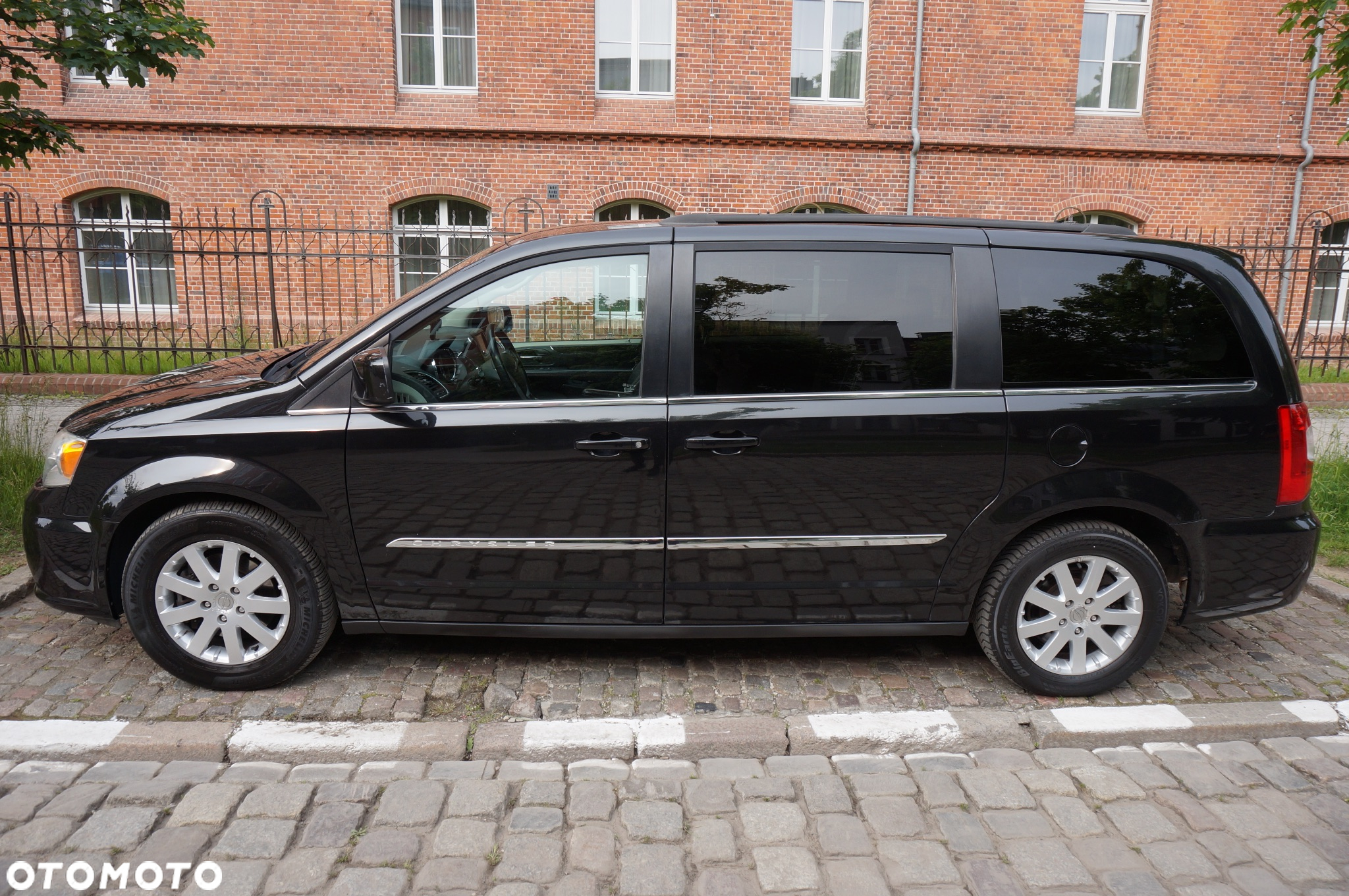Chrysler Town & Country 3.6 Touring - 8