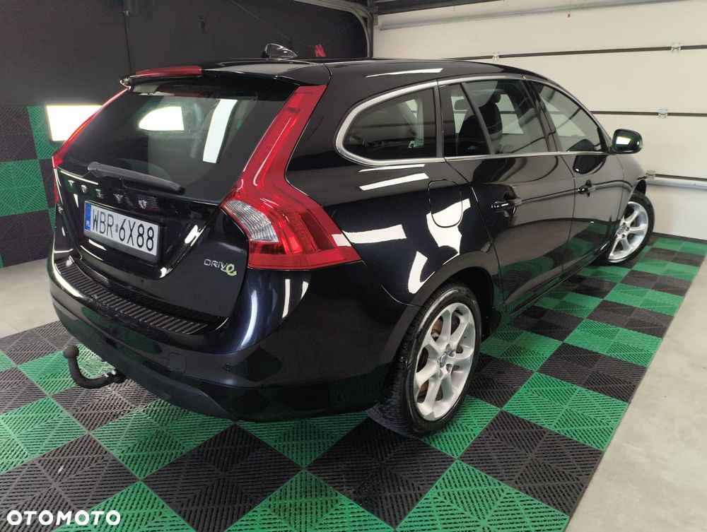Volvo V60 D2 Kinetic - 10