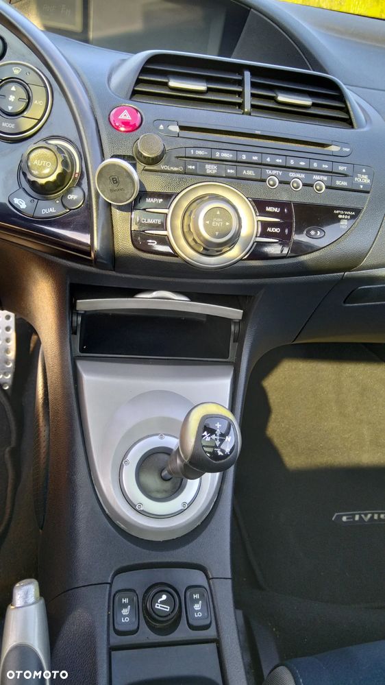 Honda Civic 1.8 Executive - 10