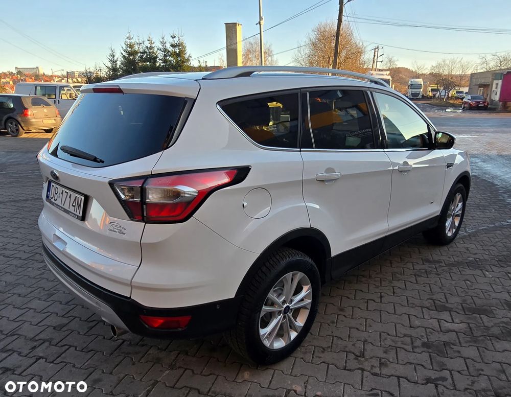 Ford Kuga 2.0 TDCi 4x4 Titanium - 5