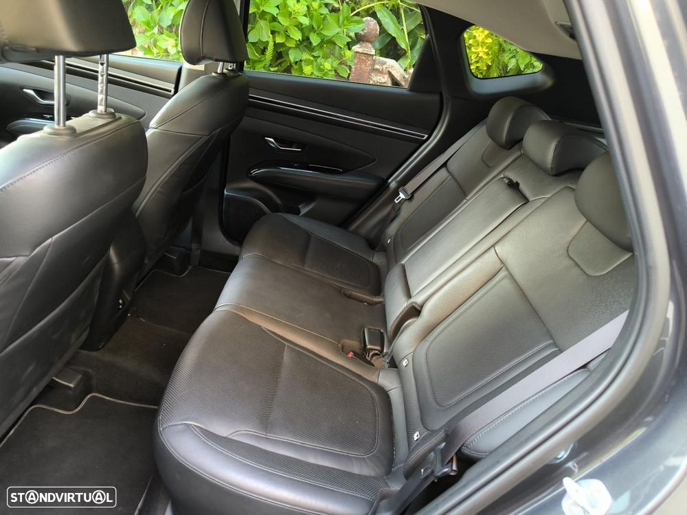 Hyundai Tucson - 2