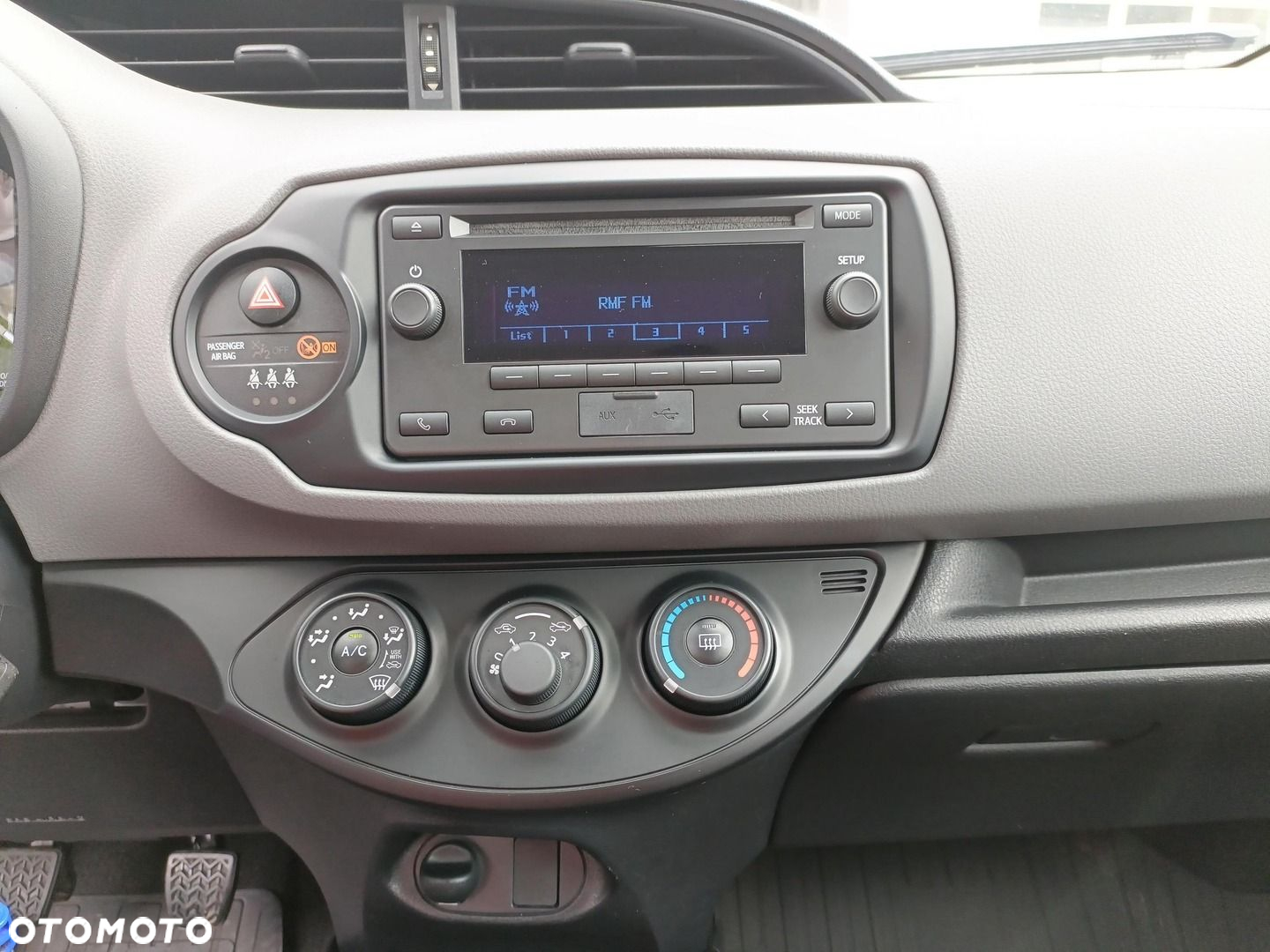 Toyota Yaris - 18