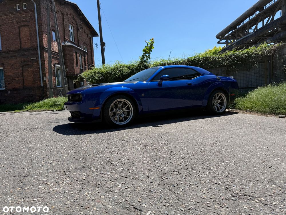 Dodge Challenger Automatik R/T Plus Scat Pack - 4