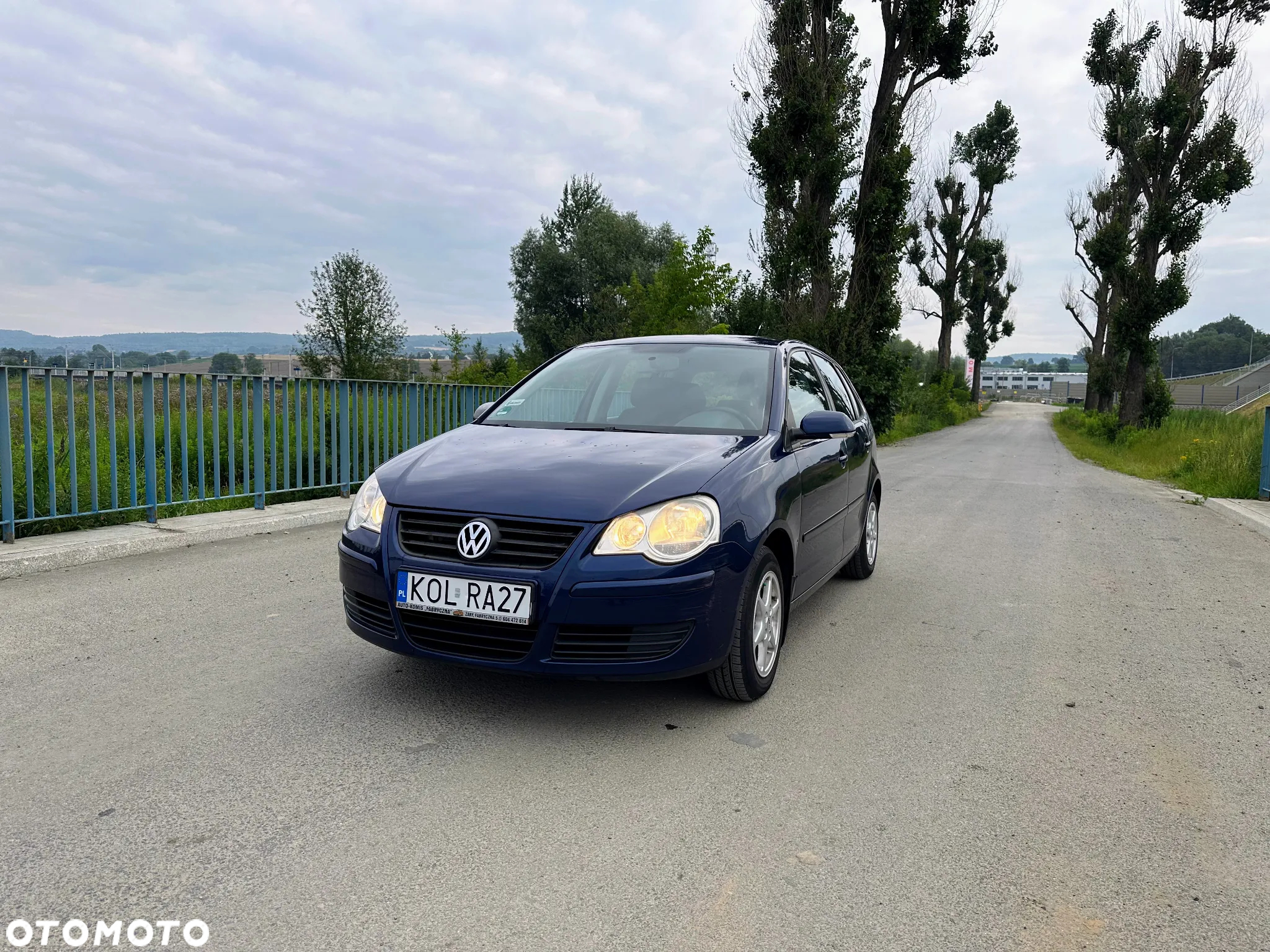Volkswagen Polo 1.4 16V Comfortline - 3