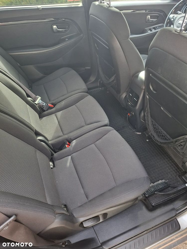 Kia Carens 1.7 CRDi L - 5