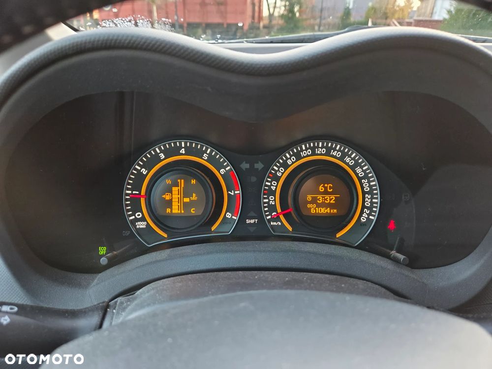 Toyota Auris 1.33 VVT-i - 12