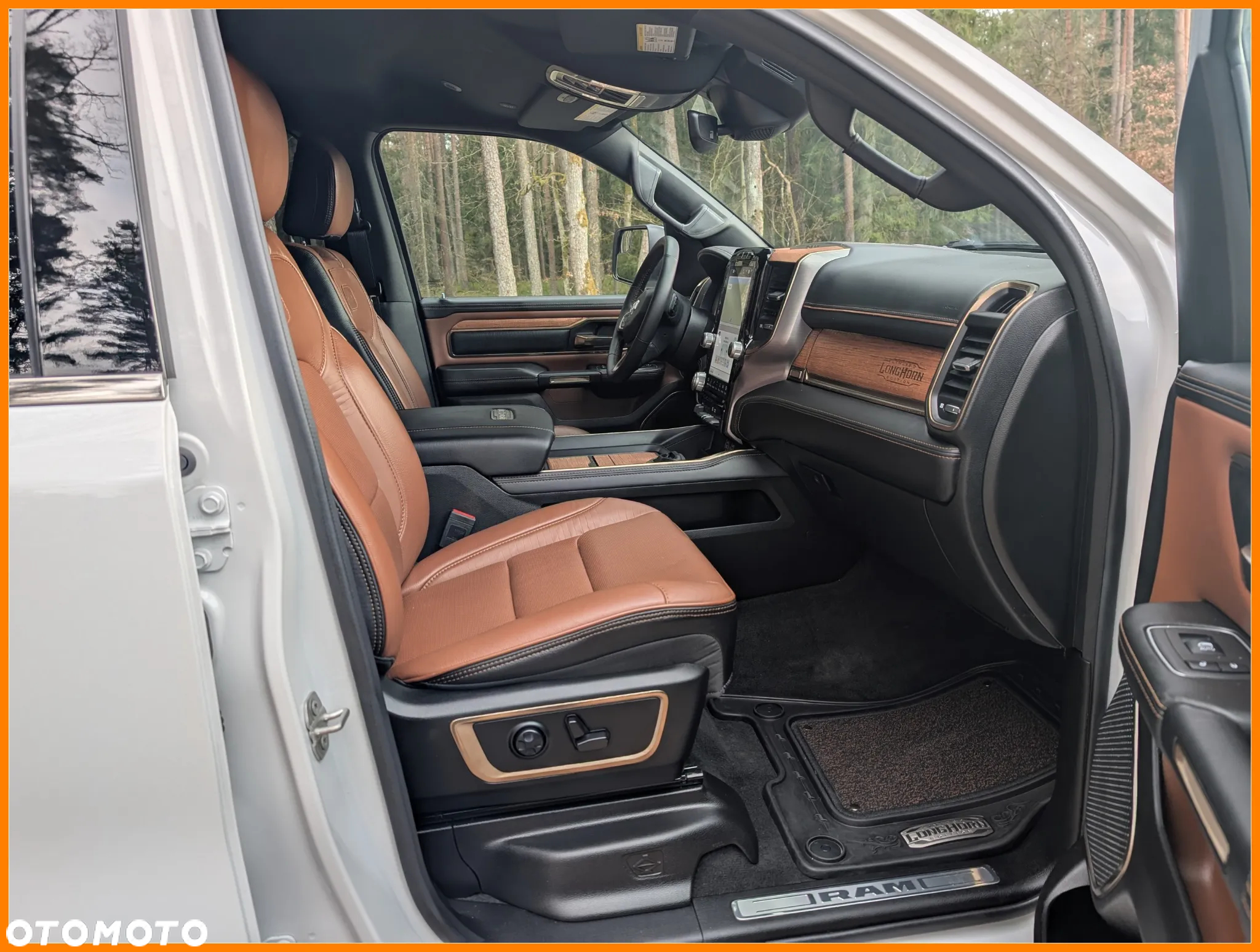 RAM 1500 Crew Cab Longhorn - 20