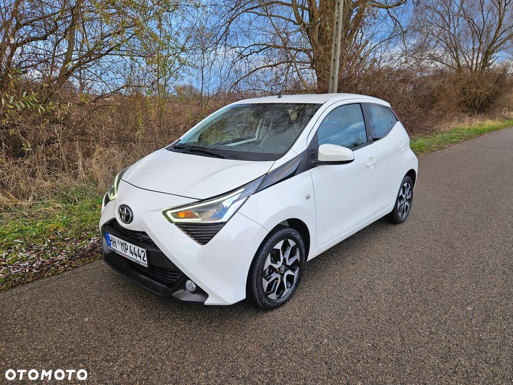 Toyota Aygo 1.0 VVT-i Black Edition - 1