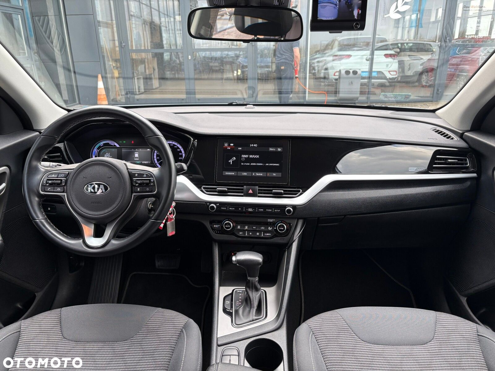 Kia Niro 1.6 GDI Hybrid L - 9