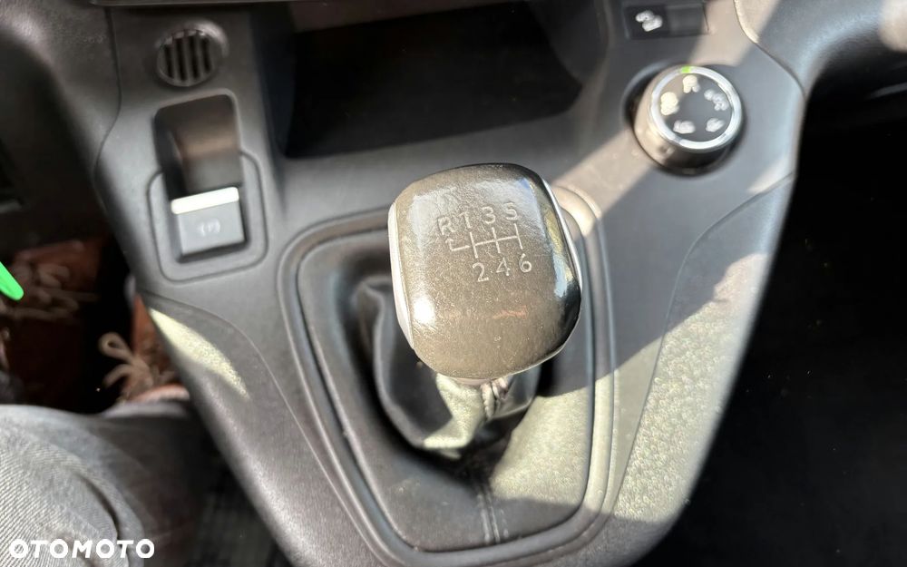 Citroën Berlingo M BlueHDi 130 FEEL PACK - 31