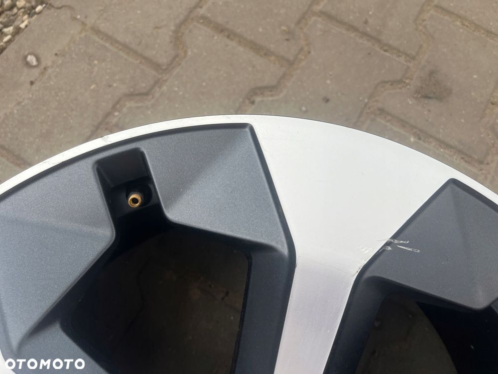 KOMPLET FELG FELGI ALU VOLVO XC40 XC60 R 19 5X108 ET50,5 NOWY MODEL - 10