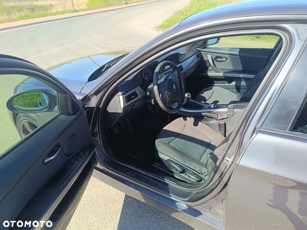 BMW Seria 3 - 2