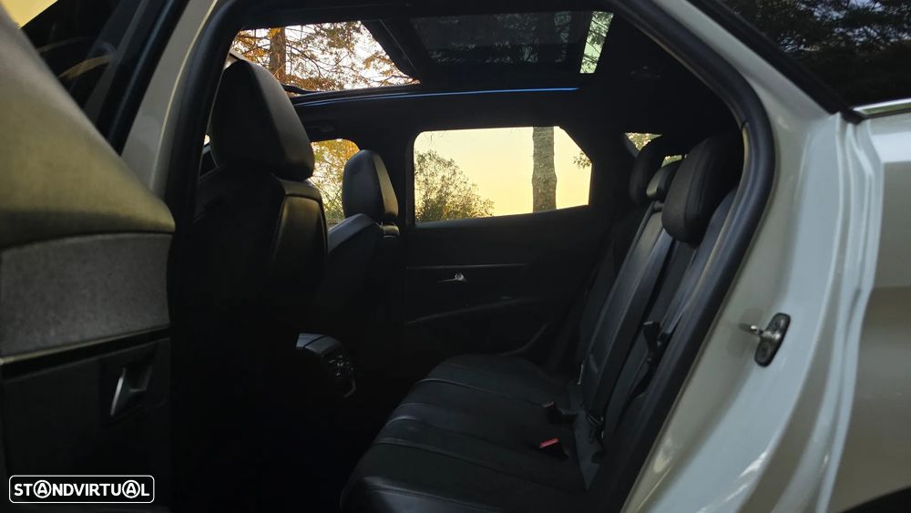 Peugeot 3008 1.5 BlueHDi GT Line Baixo Consumo EAT8 - 18