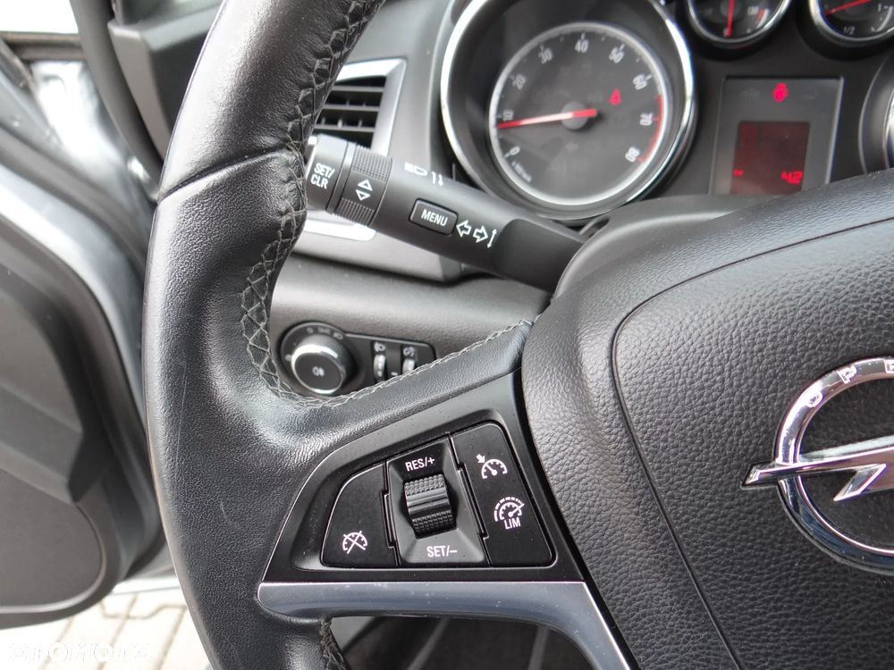 Opel Astra 1.4 EcoFLEX Edition - 24