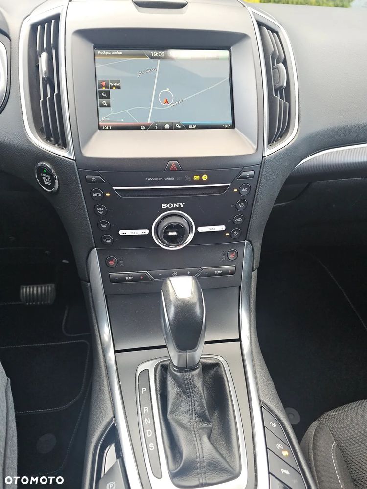 Ford S-Max 2.0 TDCi Bi-Turbo Titanium PowerShift - 23