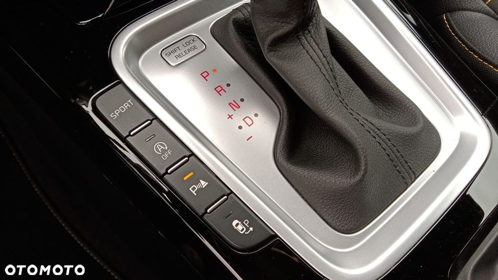 Kia XCeed 1.4 T-GDI OPF DCT7 XDITION - 13