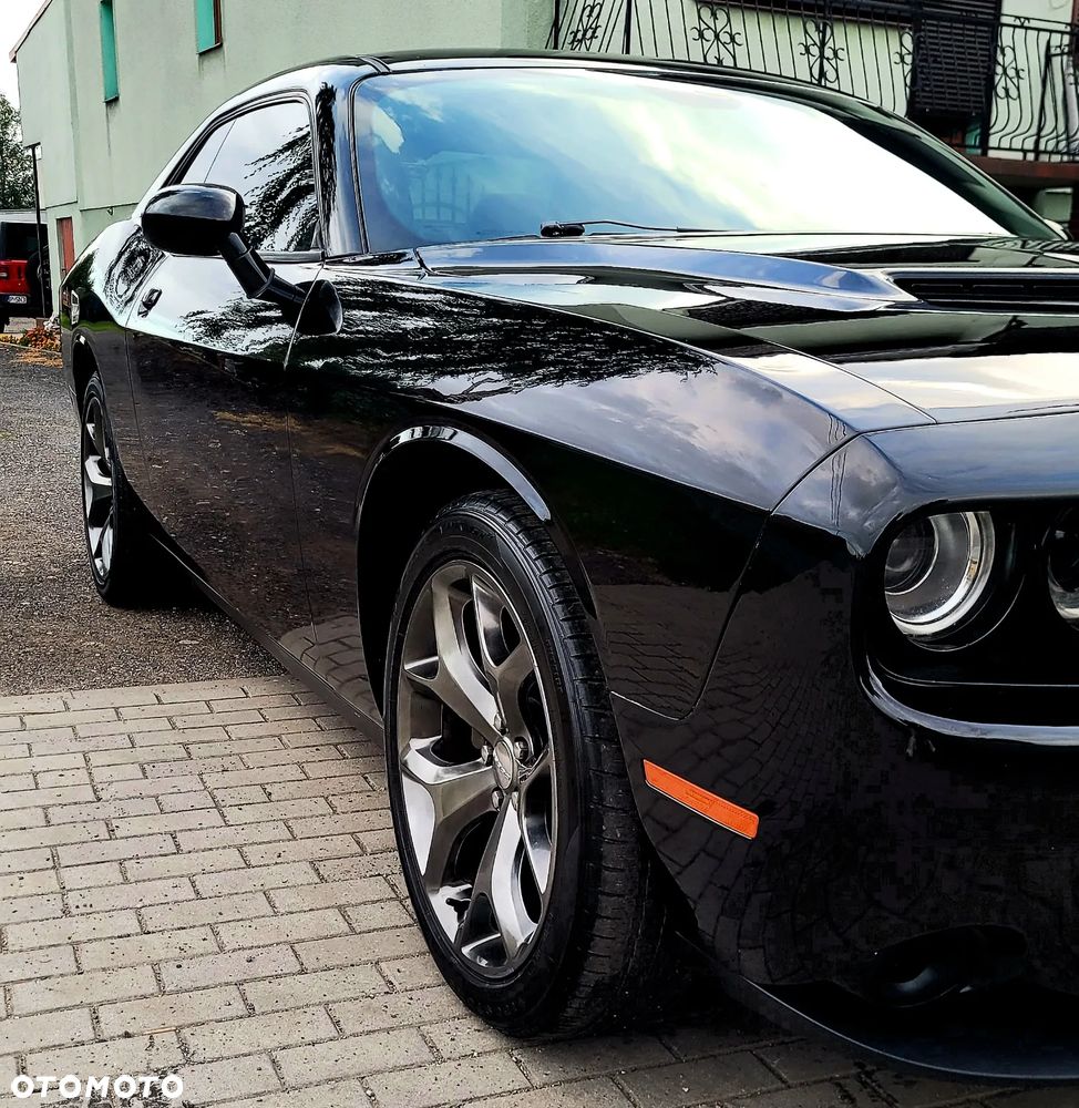 Dodge Challenger - 29