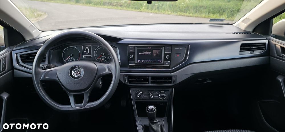 Volkswagen Polo 1.0 Trendline - 28