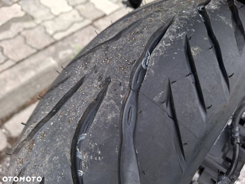 Yamaha FZ8 - 3