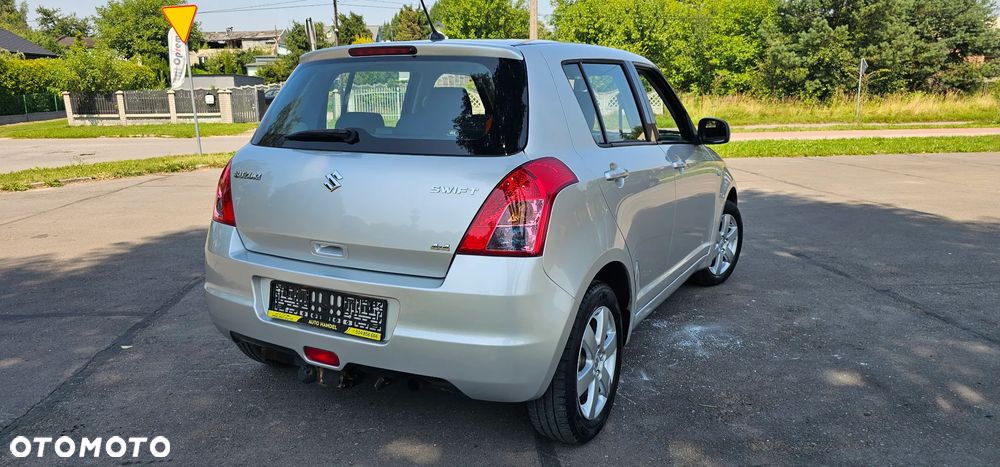 Suzuki Swift 1.3 4x4 Comfort - 6