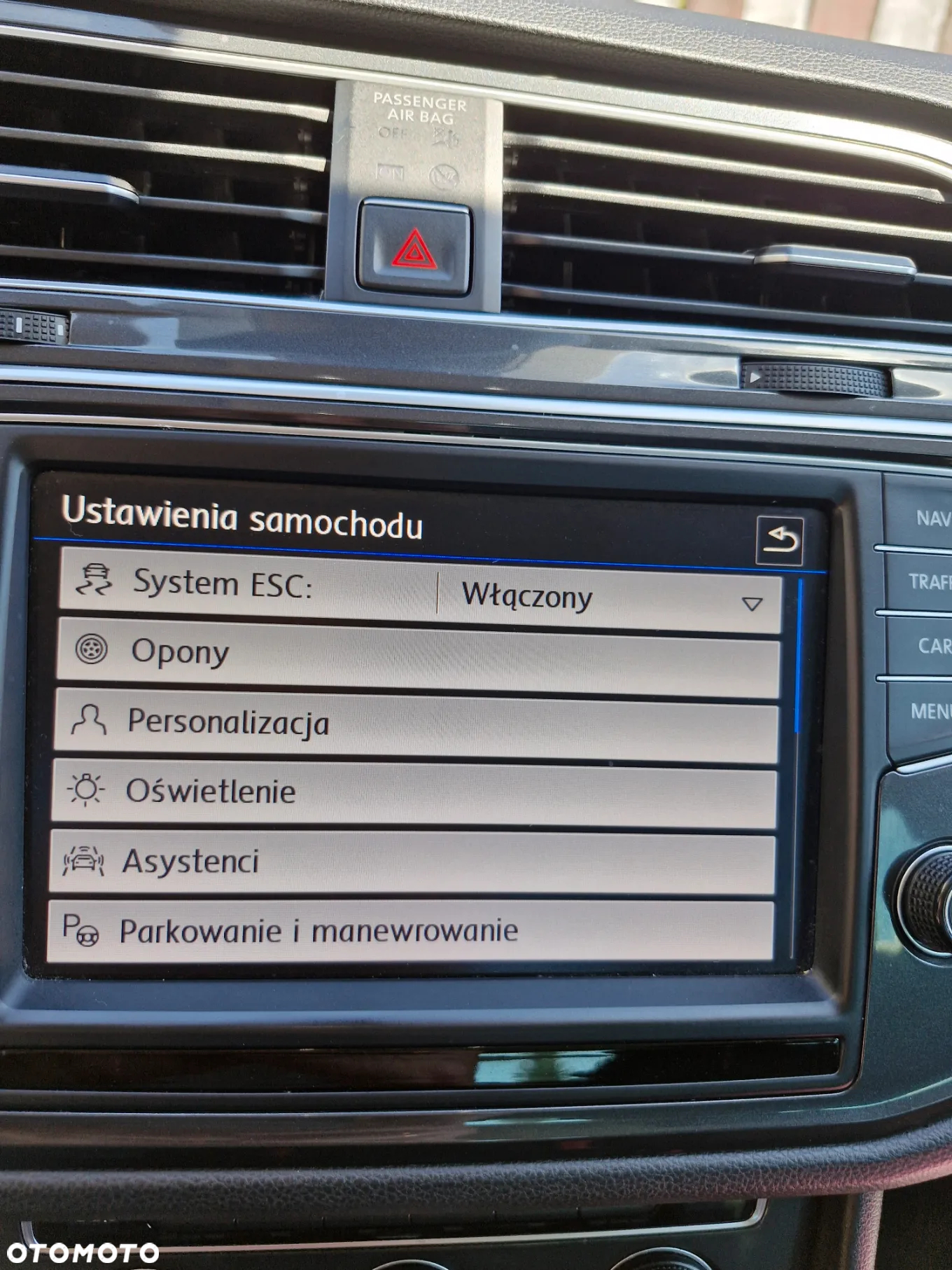 Volkswagen Tiguan 2.0 TDI BMT SCR 4Mot Comfortline DSG - 16