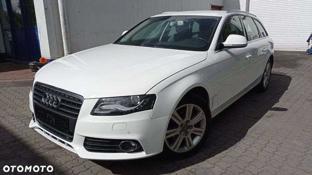 Audi A4 Avant 2.0 TFSI Attraction - 27