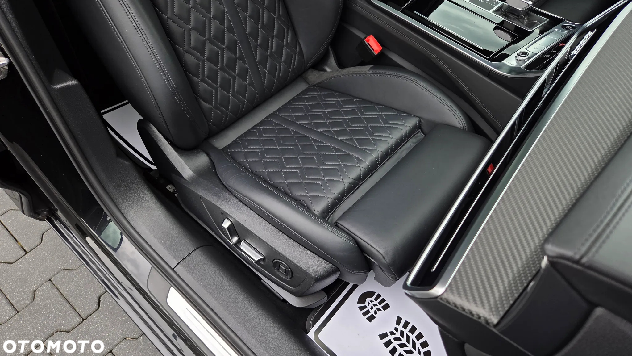 Audi A6 - 12