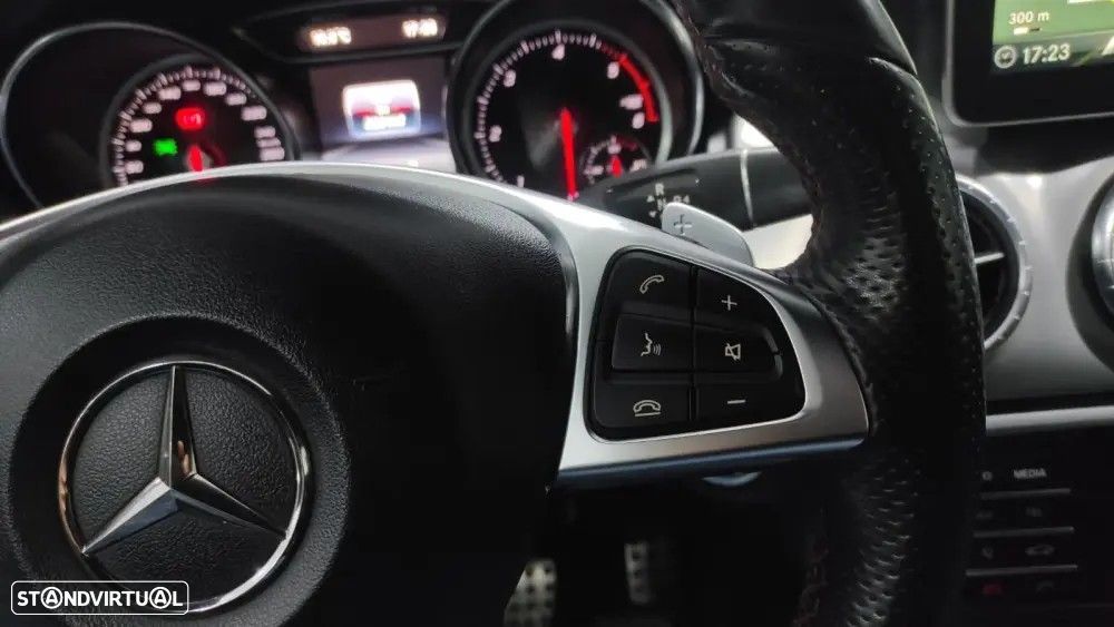 Mercedes-Benz CLA 200 d AMG Line Aut. - 32