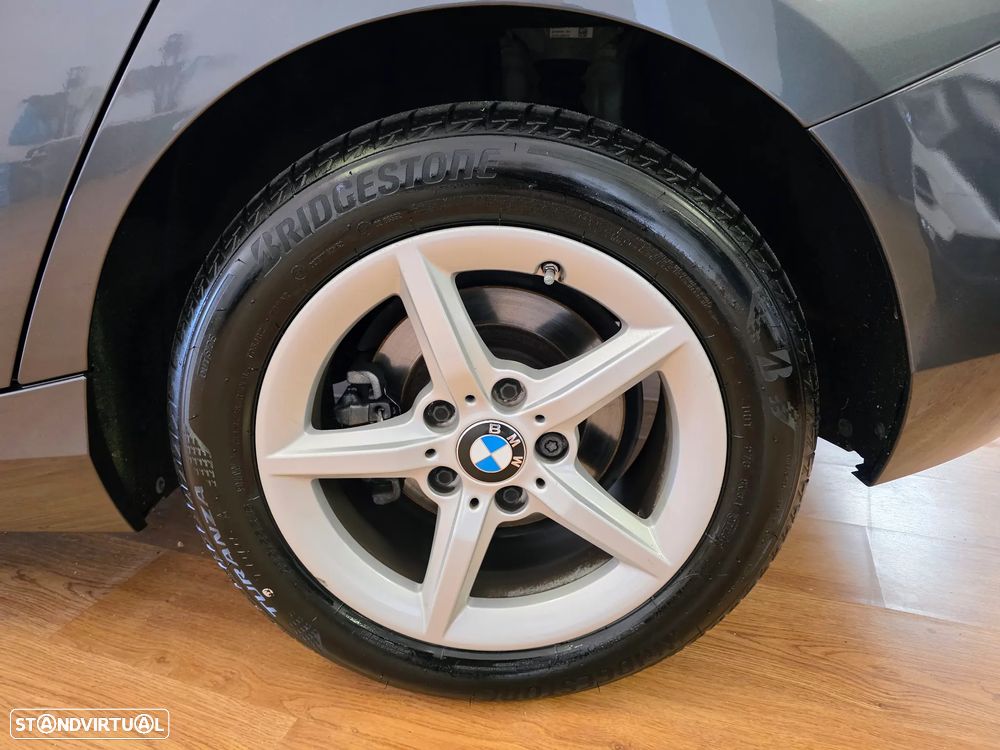 BMW 116 d EfficientDynamics - 22