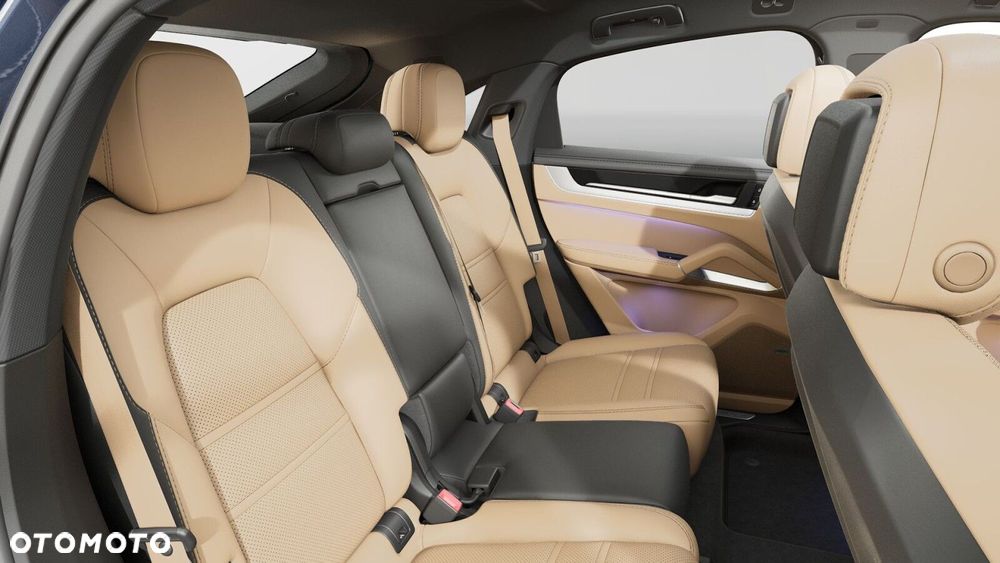 Porsche Cayenne - 10