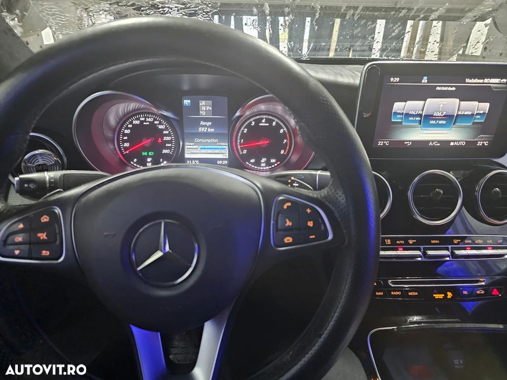 Mercedes-Benz C 400 Coupe 4Matic Aut. - 16