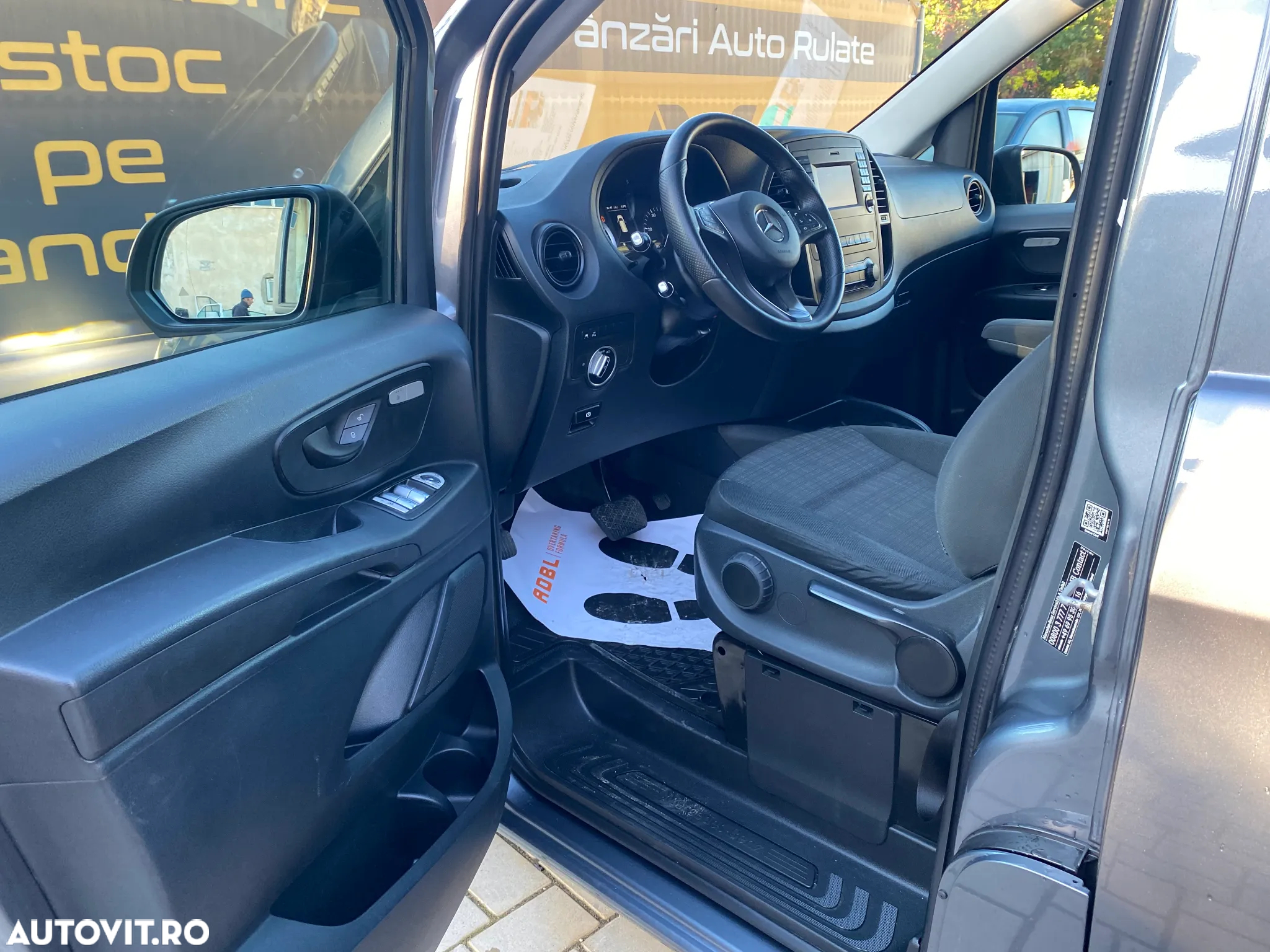 Mercedes-Benz Vito - 10