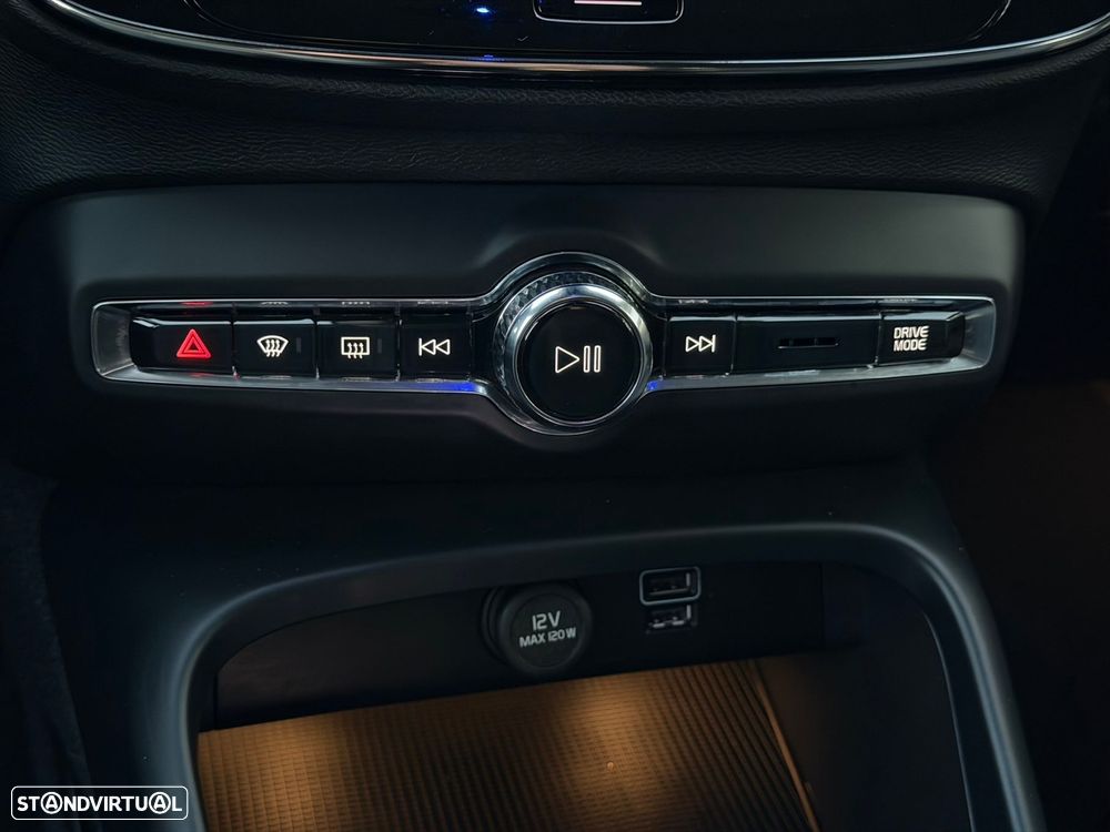 Volvo XC 40 1.5 T4 PHEV Inscription - 51