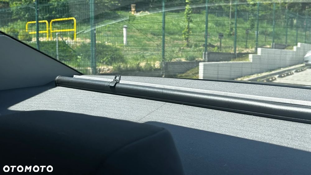 Volkswagen Jetta 1.9 TDI Comfortline - 25