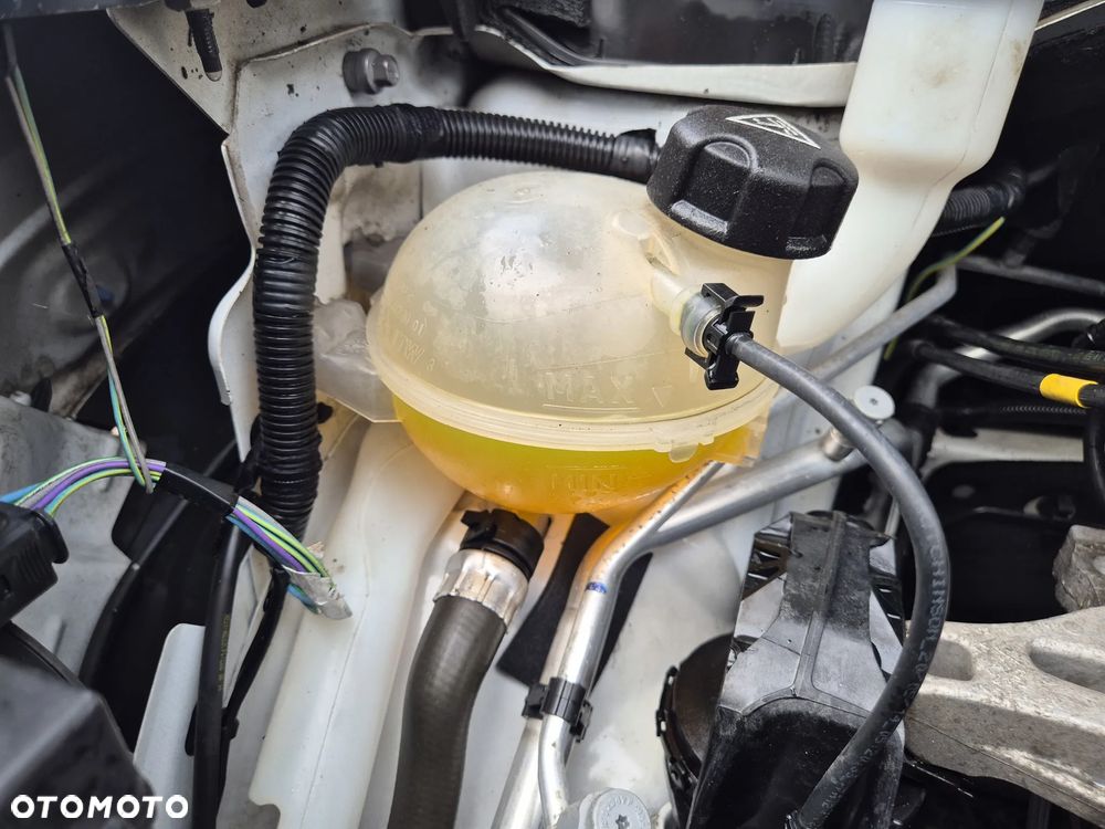 Citroën C4 Cactus 1.2 PureTech Shine Edition S&S ETG - 33