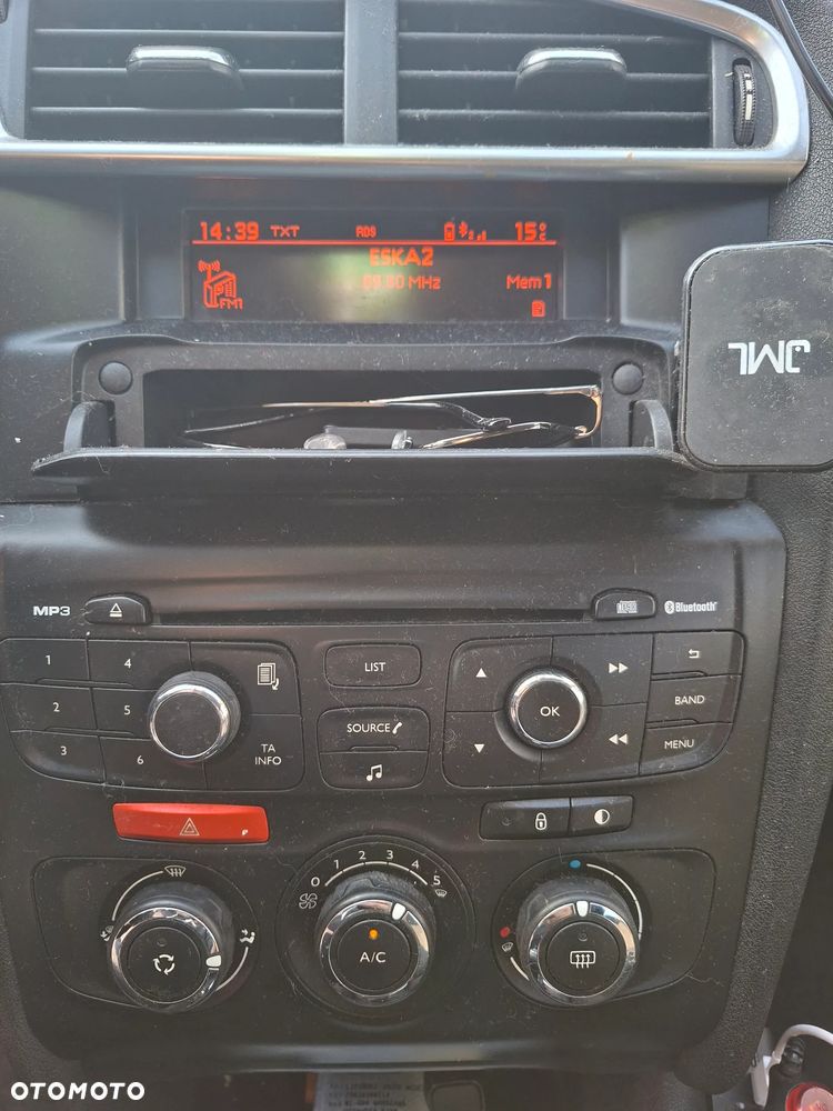 Citroën C4 VTi 95 Attraction - 8