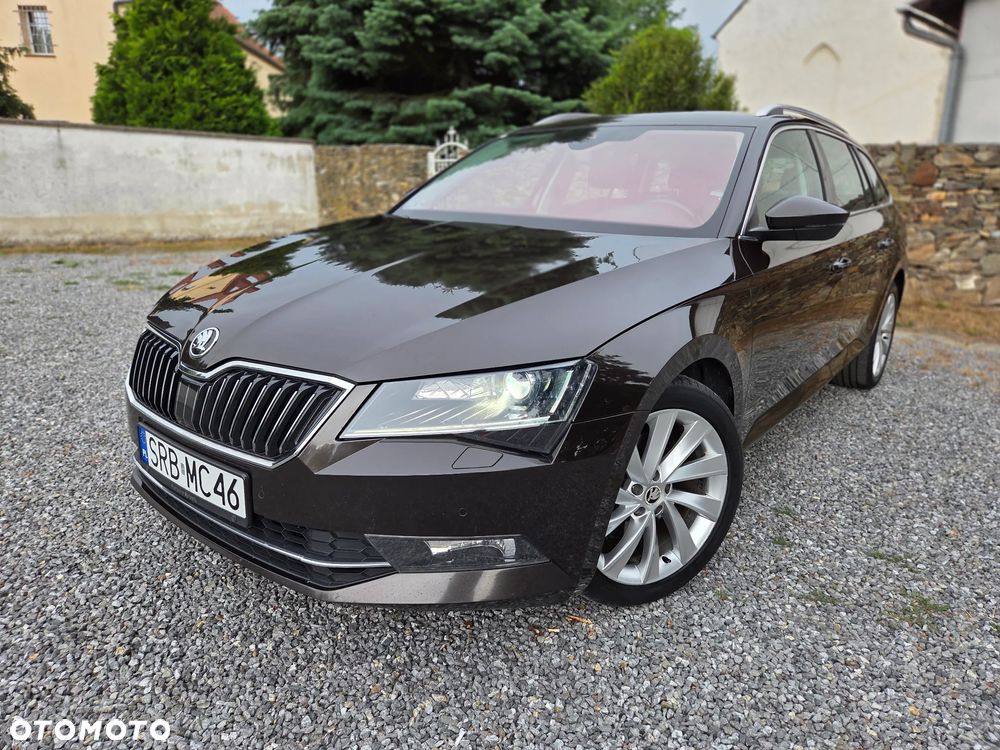 Skoda Superb 2.0 TDI Style DSG - 2