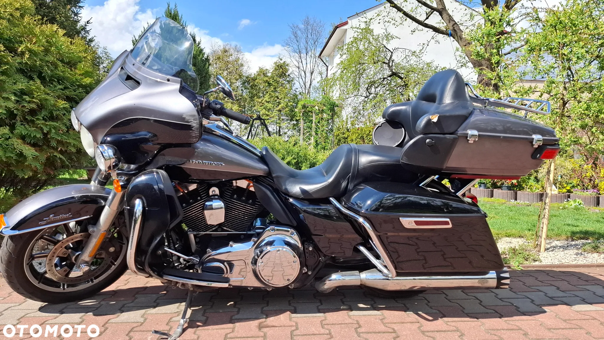 Harley-Davidson Touring Electra Glide - 2