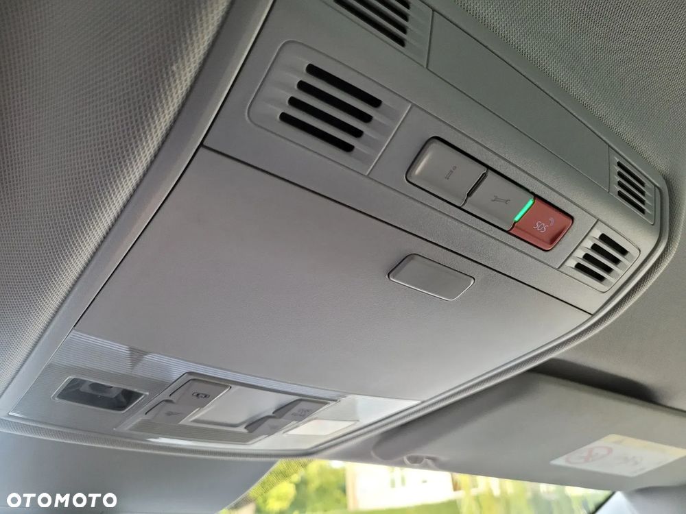 Skoda Superb 2.0 TDI SCR L&K DSG - 14