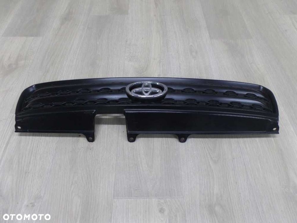 TOYOTA RAV4 II 00-05 ATRAPA CHLODNICY 53111-42130 - 12