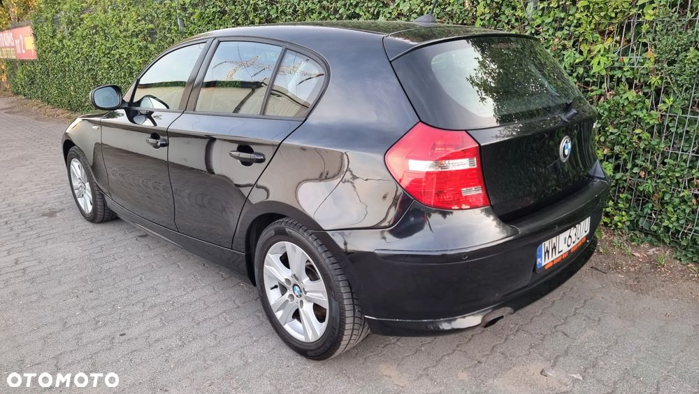 BMW Seria 1 118i - 24