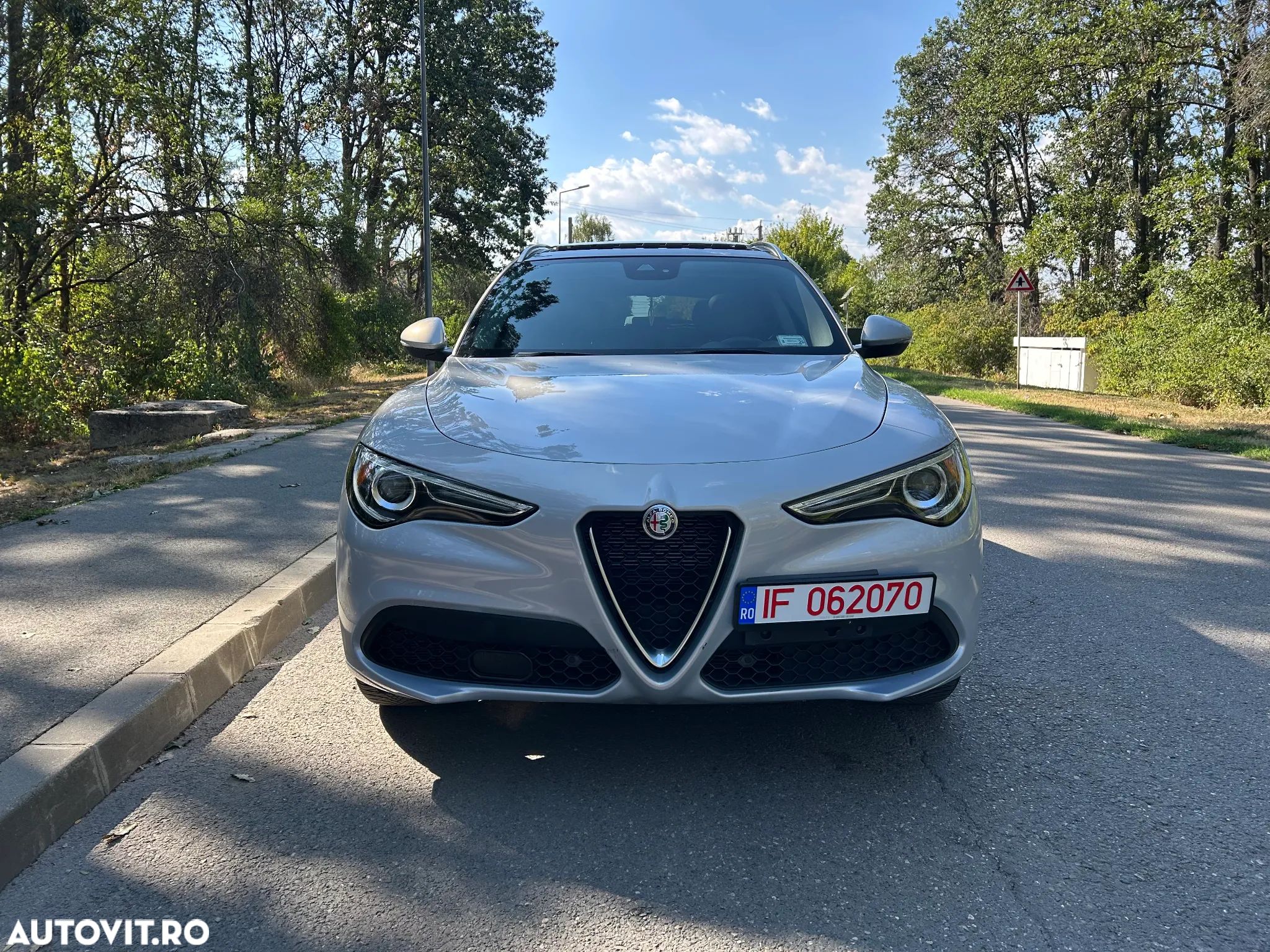 Alfa Romeo Stelvio 2.0 Turbo 16V AT8-Q4 Veloce Ti - 1